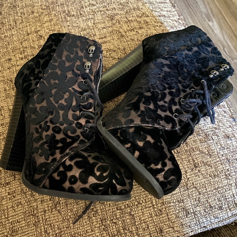 Call It Spring heels - Picture 2 of 6